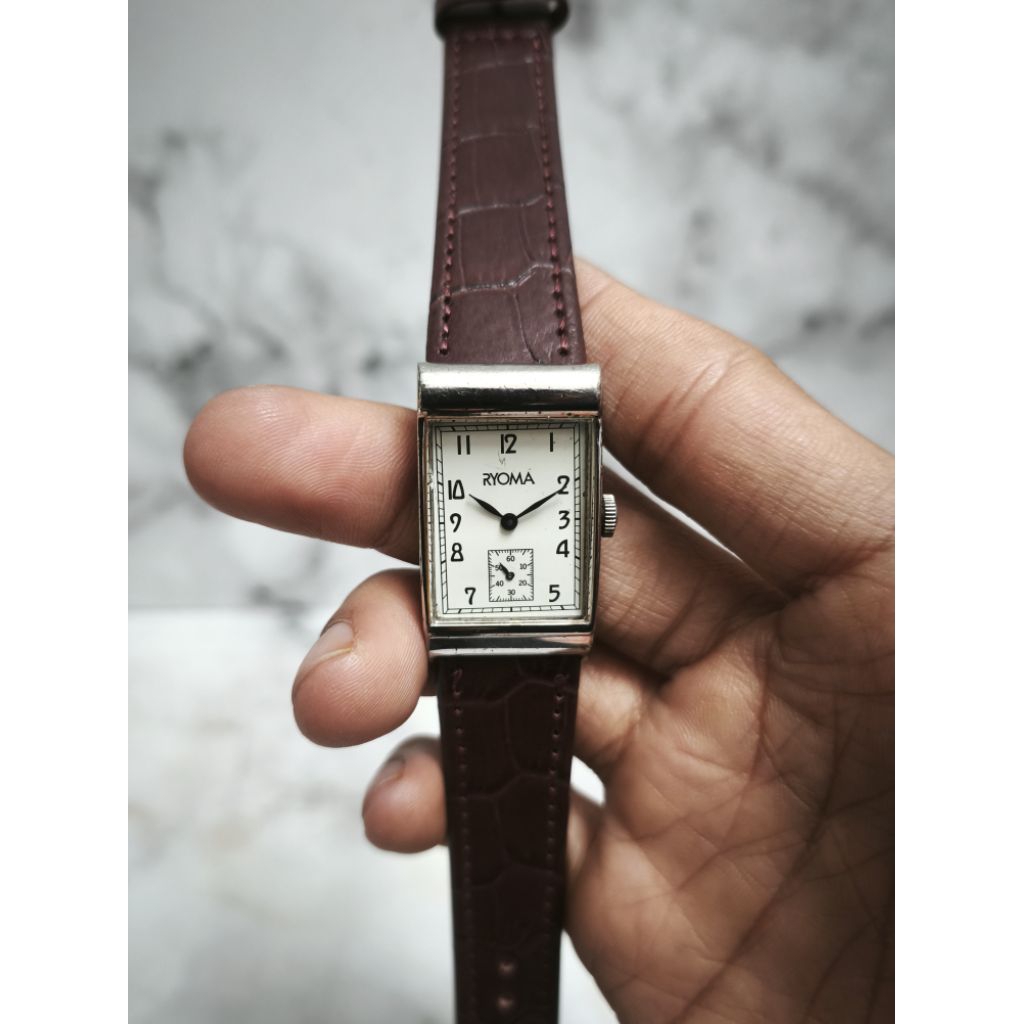 Jam Tangan Pria RYOMA Tank sub-second RM-9303 Quartz Swiss
