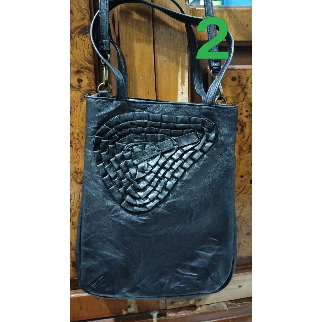 tas kulit second /preloved ransel sling