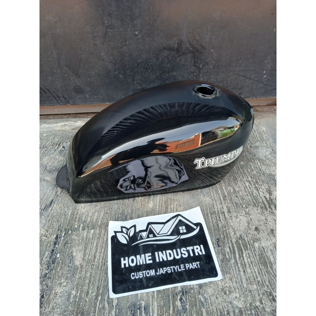 Tangki Custom Triumph Bratcafe Bobber motor japstyle