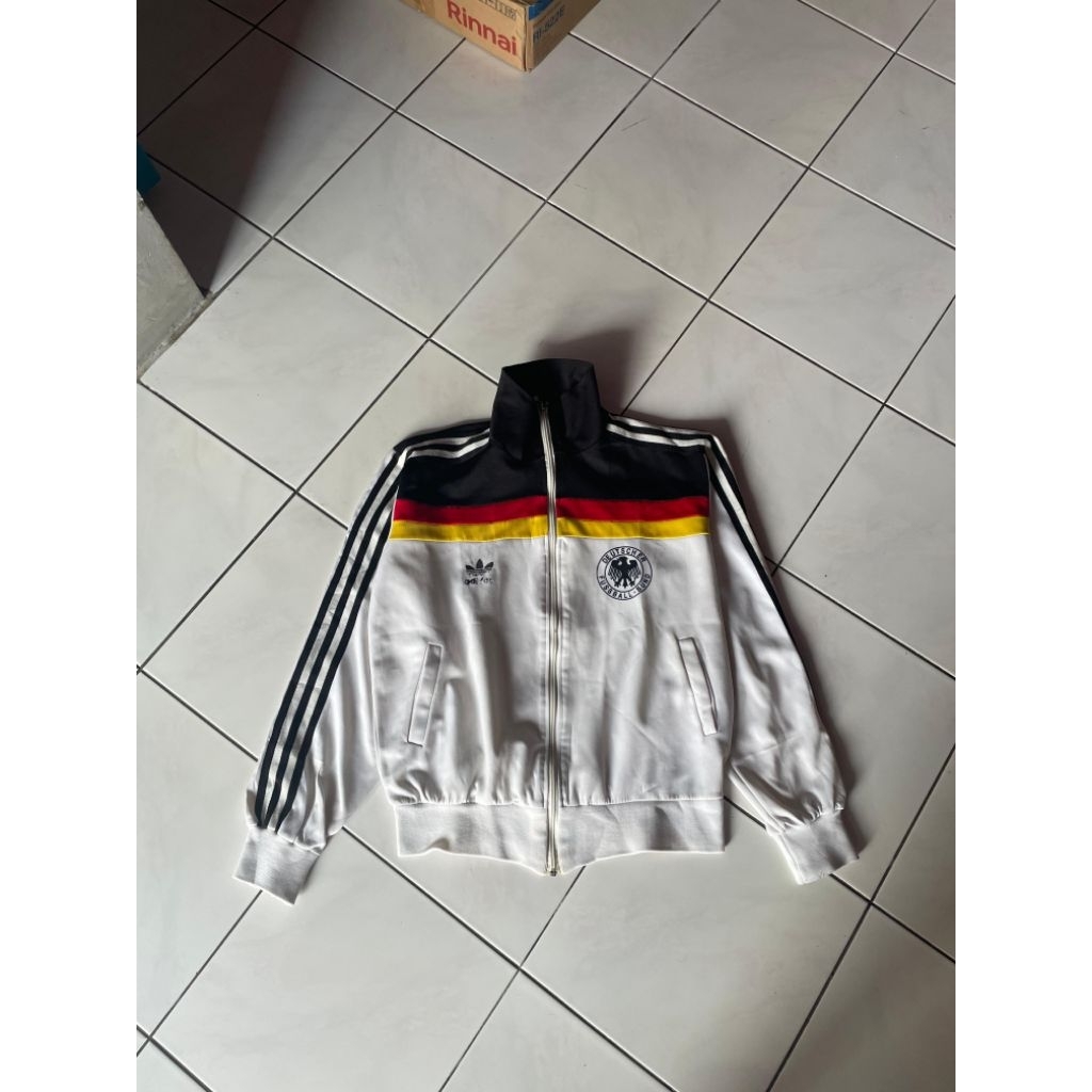 tracktop adidas germany jarang ada