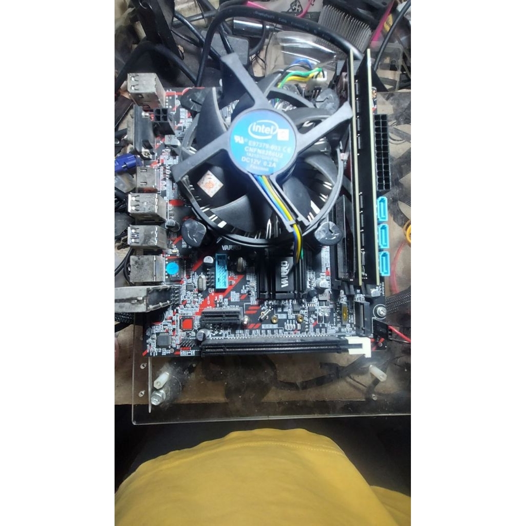 mobo Varo H110M dan intel core i5 6500