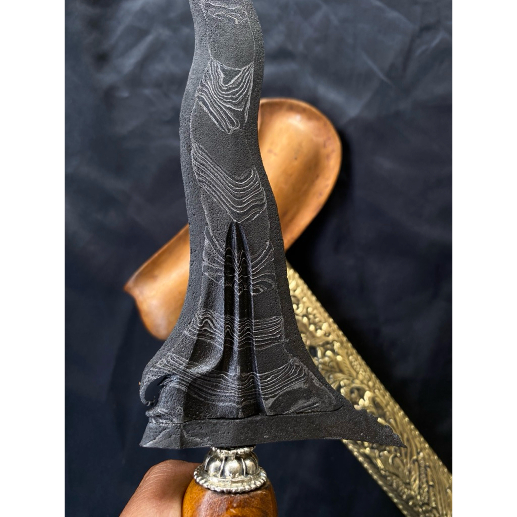Keris Sabuk Inten