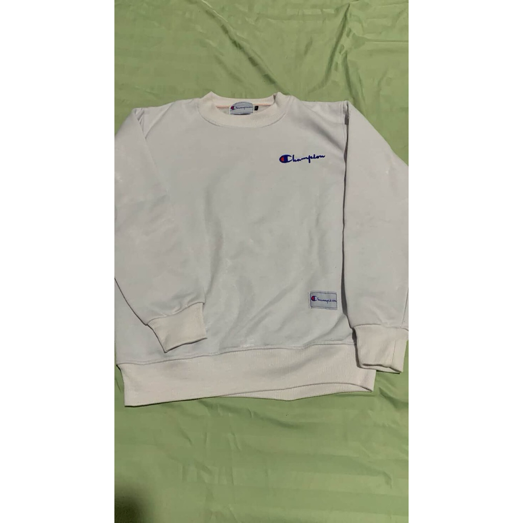 preloved crewneck champion
