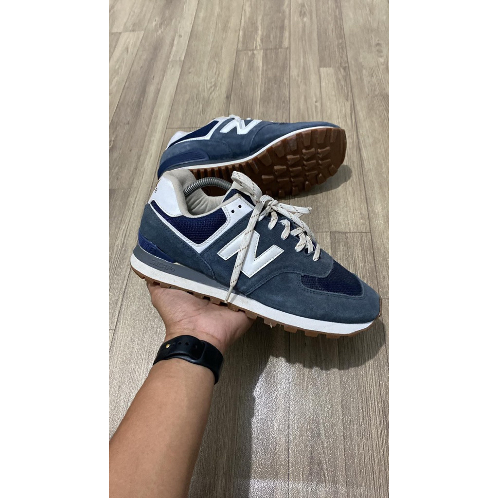 Sepatu NB 574 navy