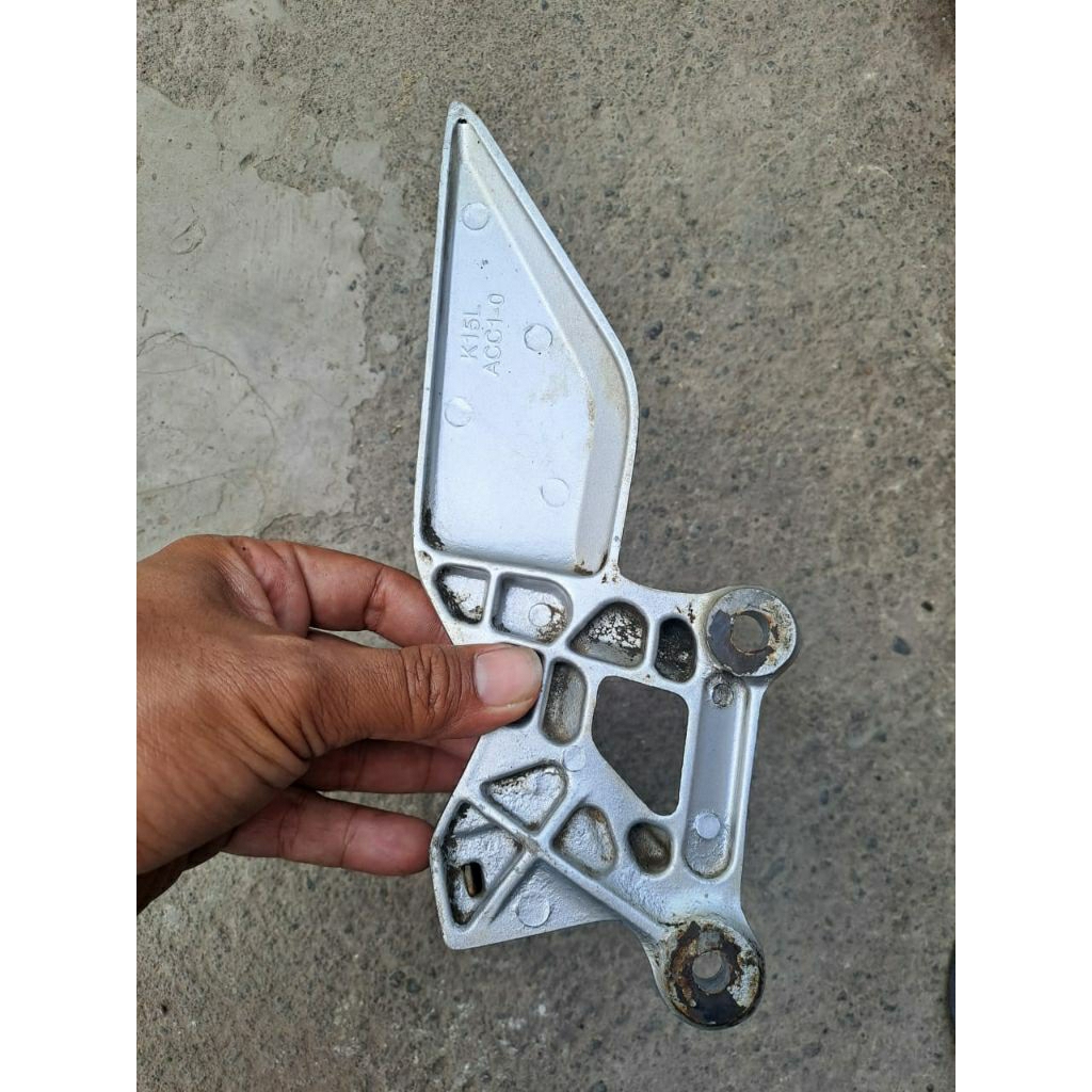 postep step foodstep kiri depan honda cb150r cb150 old original