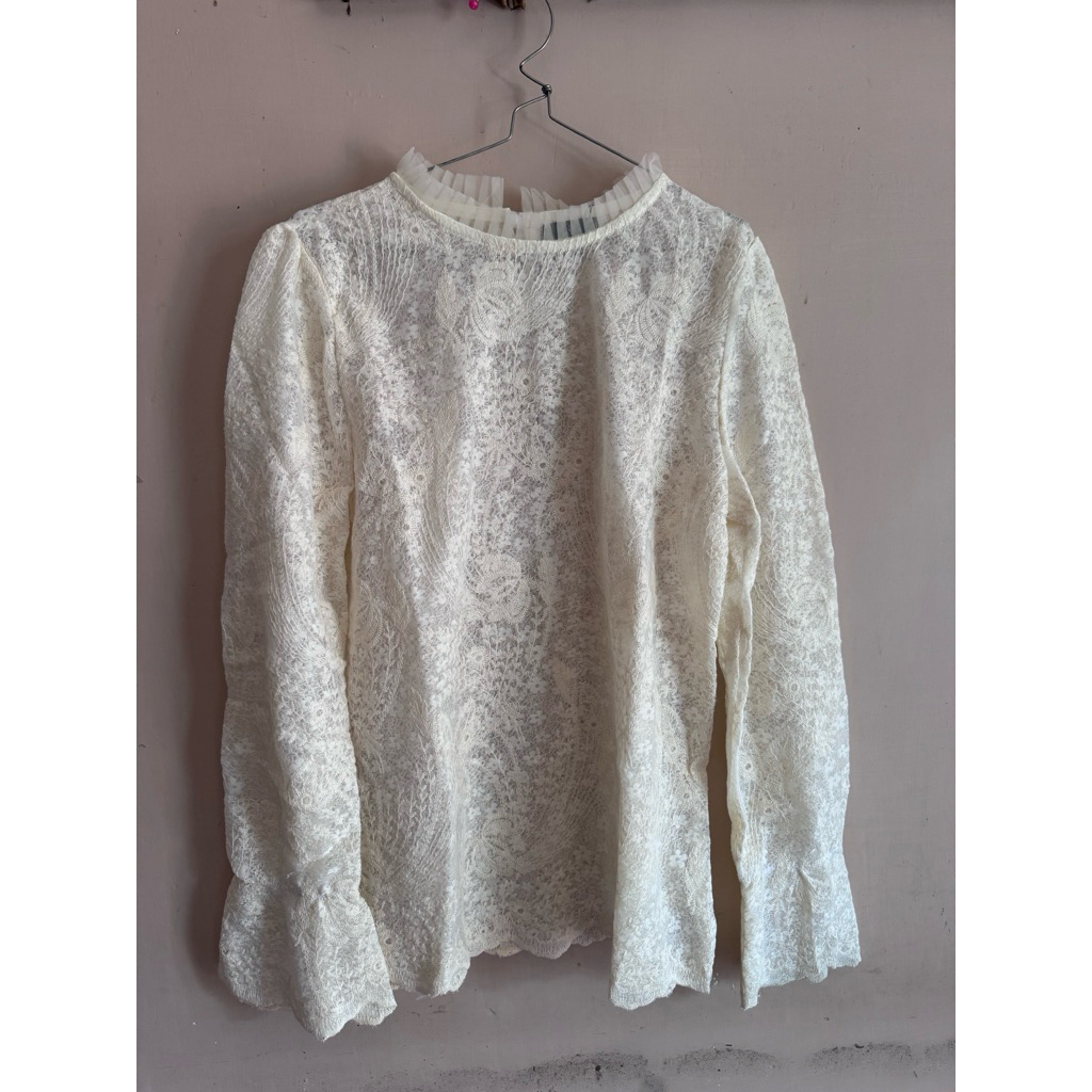 blouse tile blouse broklat cream blouse kondangan broken white blouse kondangan