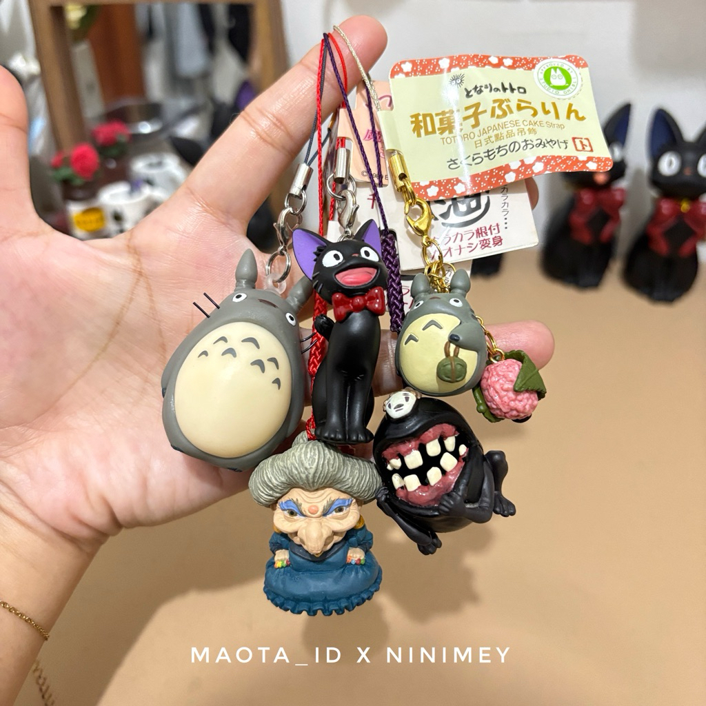 Strap Totoro Jiji Kaonashi Yubaba / Strap Totoro / Strap Jiji / Gabtungan hp Kaonashi Yubaba Spirite