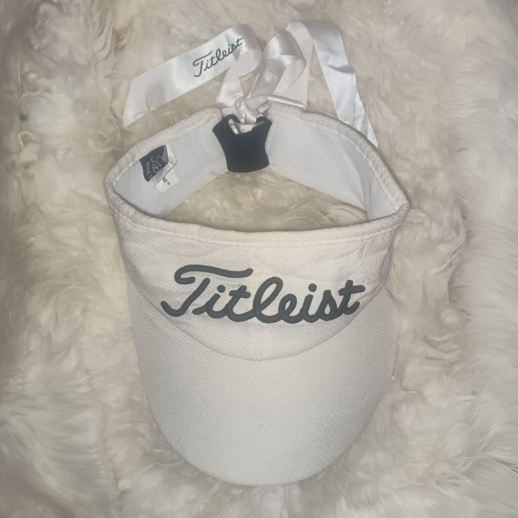 [SALE] Titleist Topi Golf Visor Cap Original Broken White Preloved (Like new) second pl branded ori