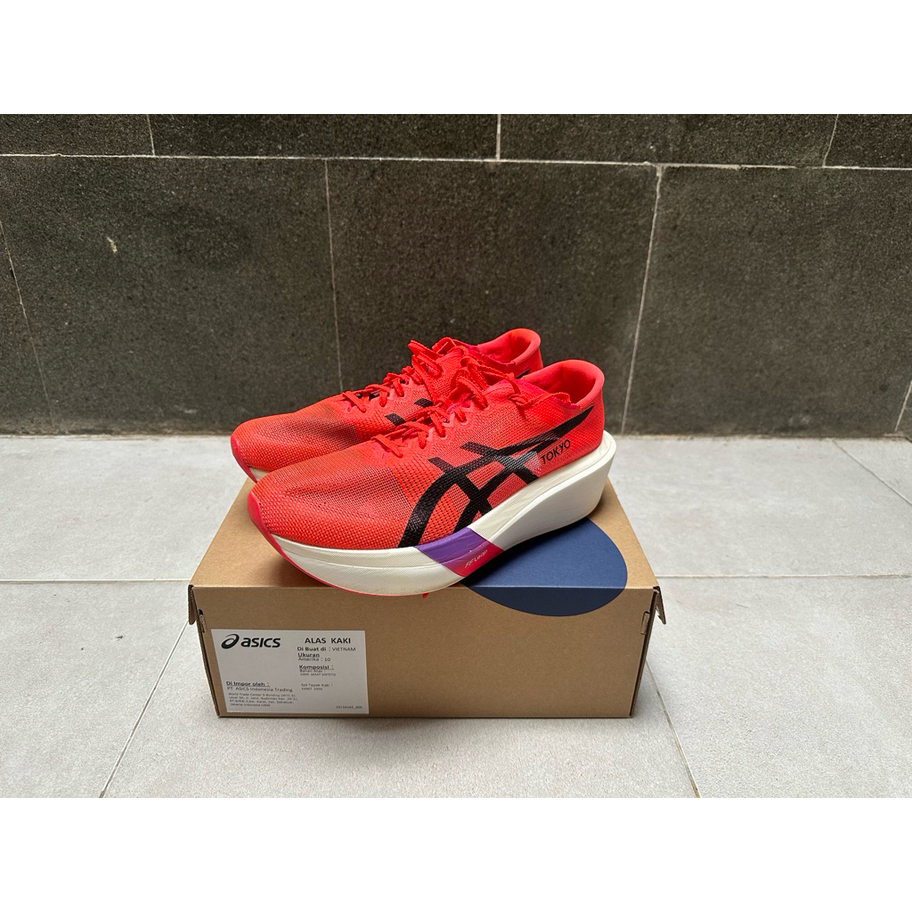 ASICS Metaspeed Sky Tokyo - 44 /  US 10