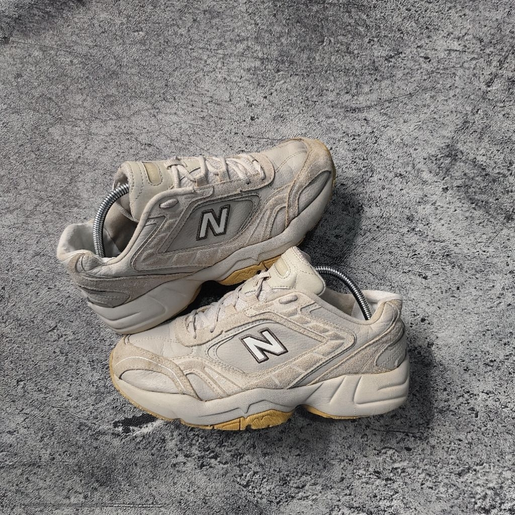 SEPATU SECOND NEW BALANCE 452 GREY ORIGINAL