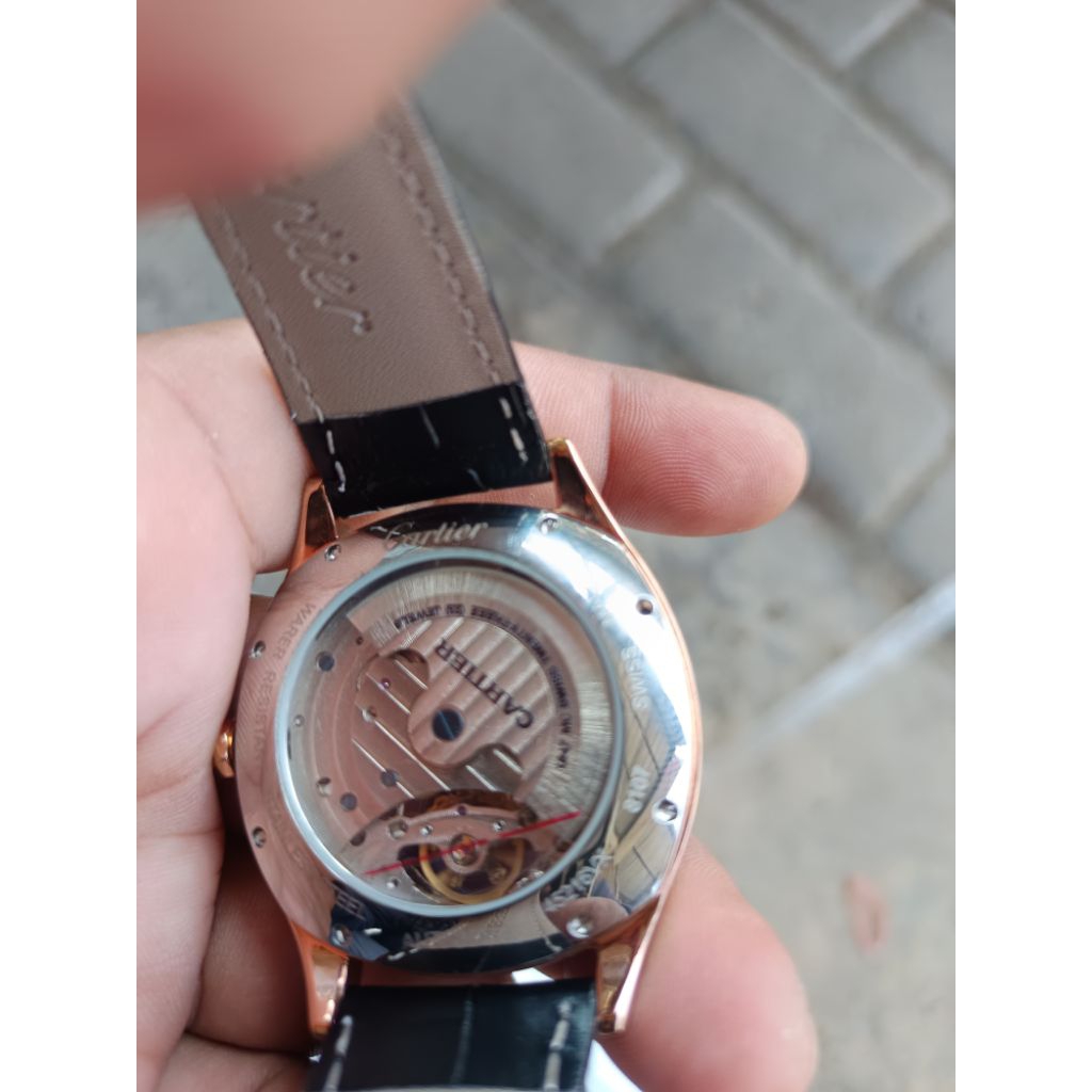 jam tangan second bekas otomatis Cartier Swiss made