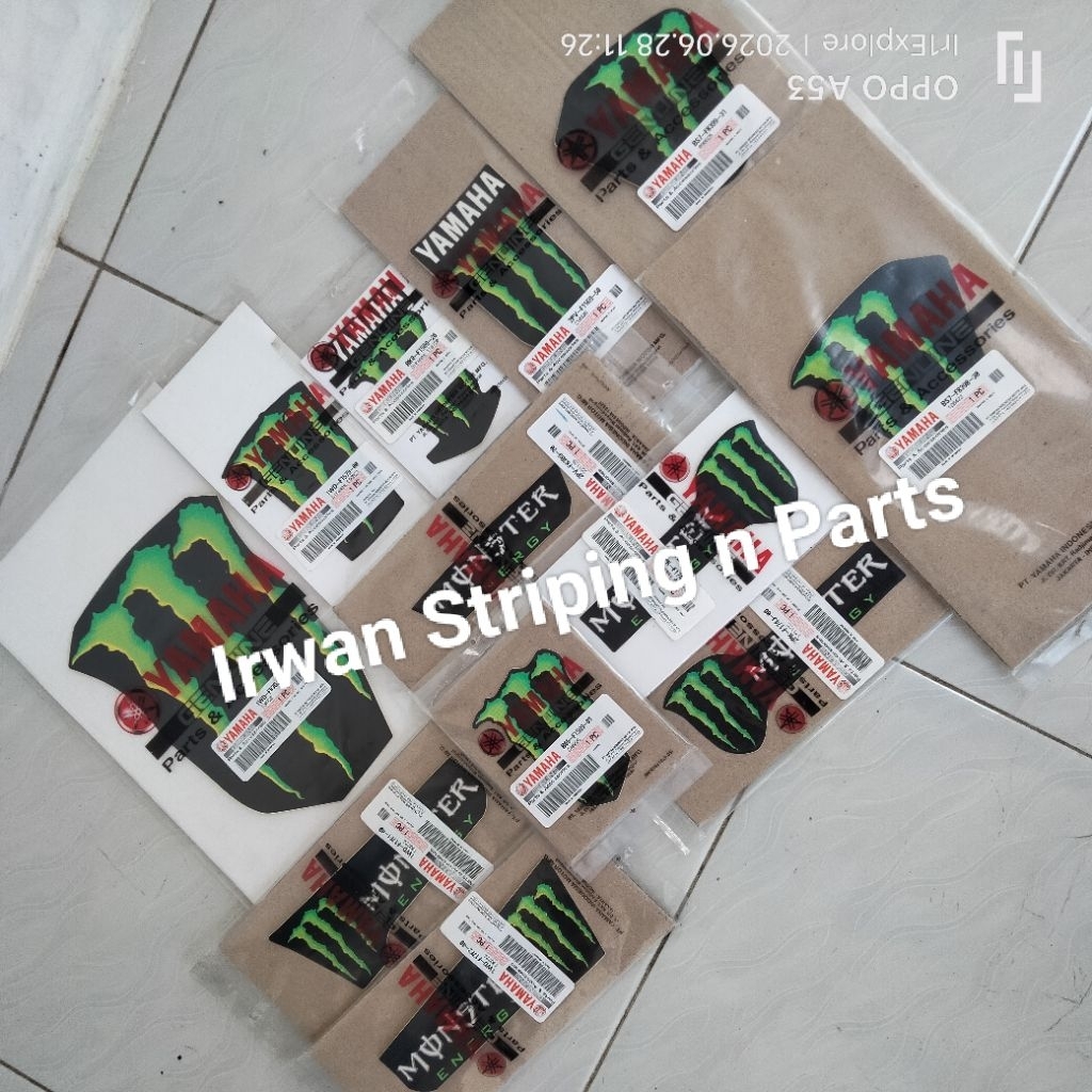 Sticker Stiker Striping Body Belakang Atas ORIGINAL Yamaha YZF R25 R15 Monster GP 2015