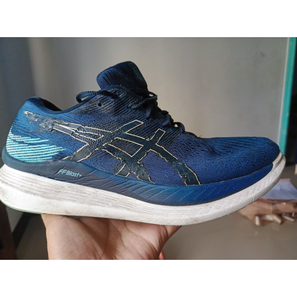 Sepatu Running Asics Second Original