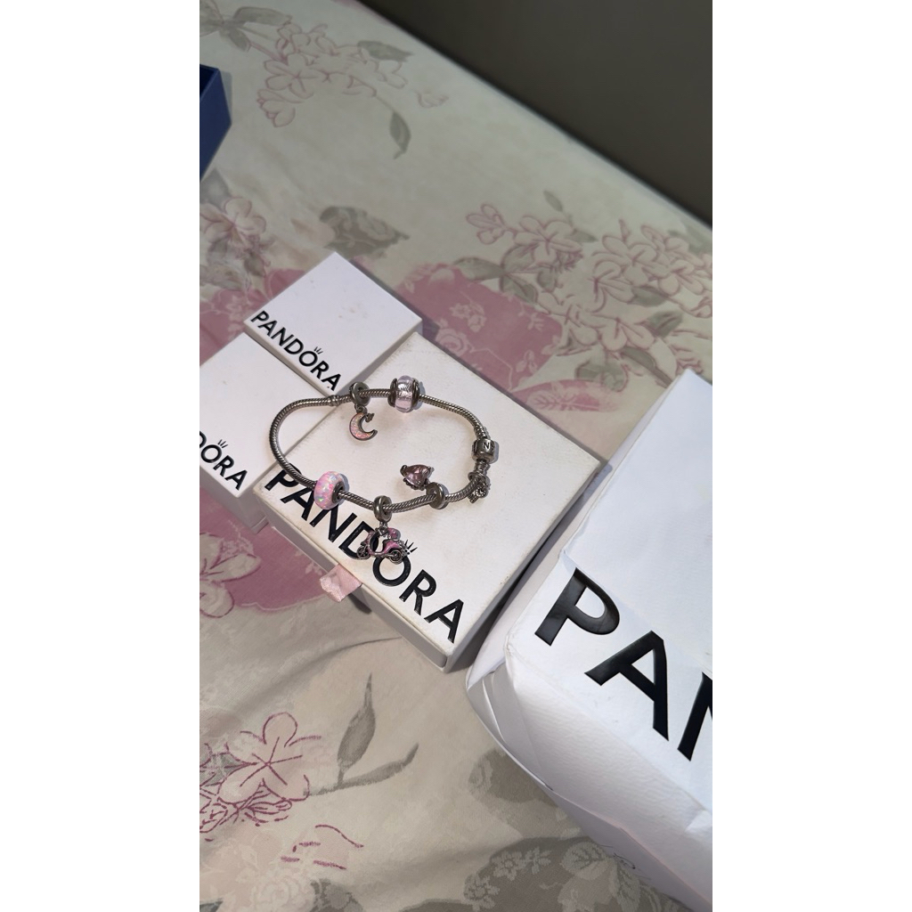 pandora bracelet 2 charm