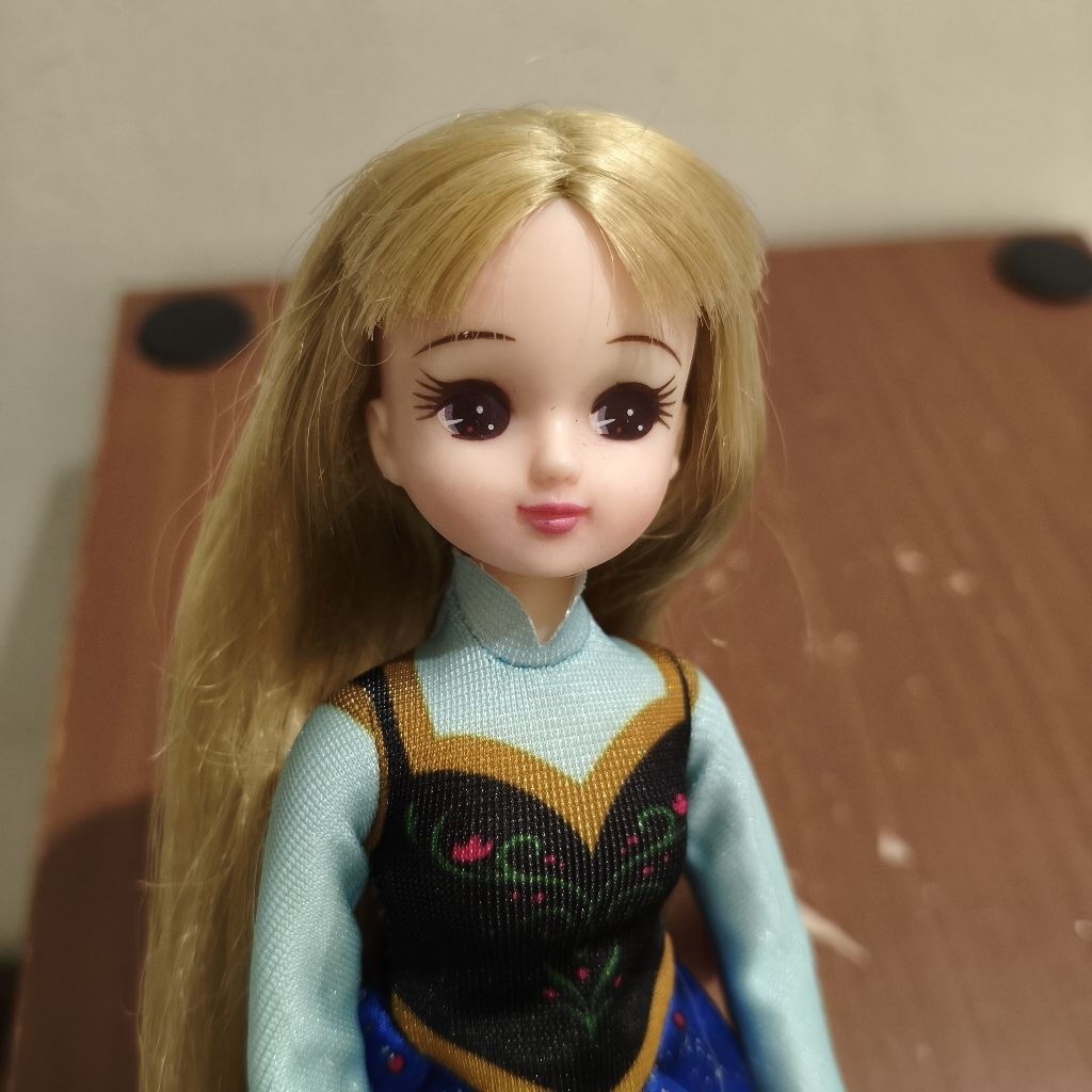 Licca Rambut Pirang Lurus Panjang Takara Tomy