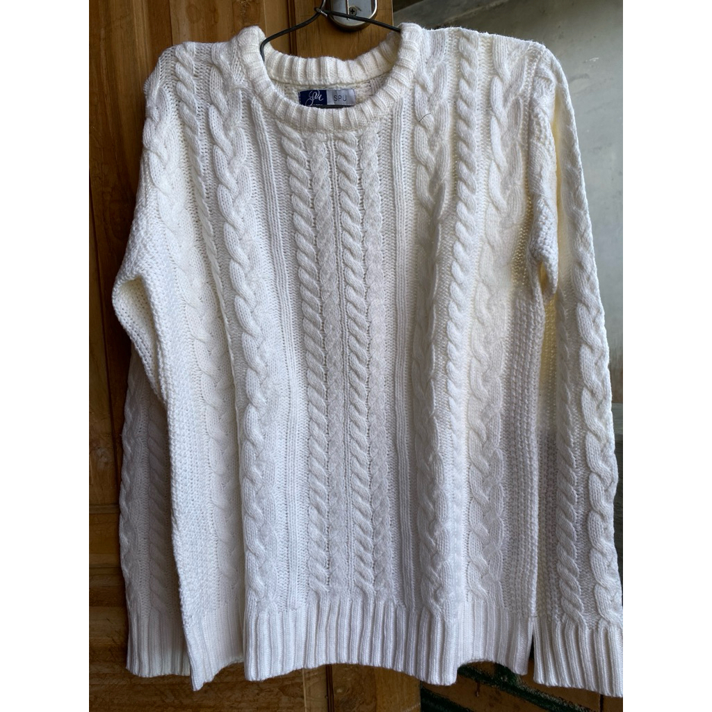 PRELOVED SWEATER KEPANG