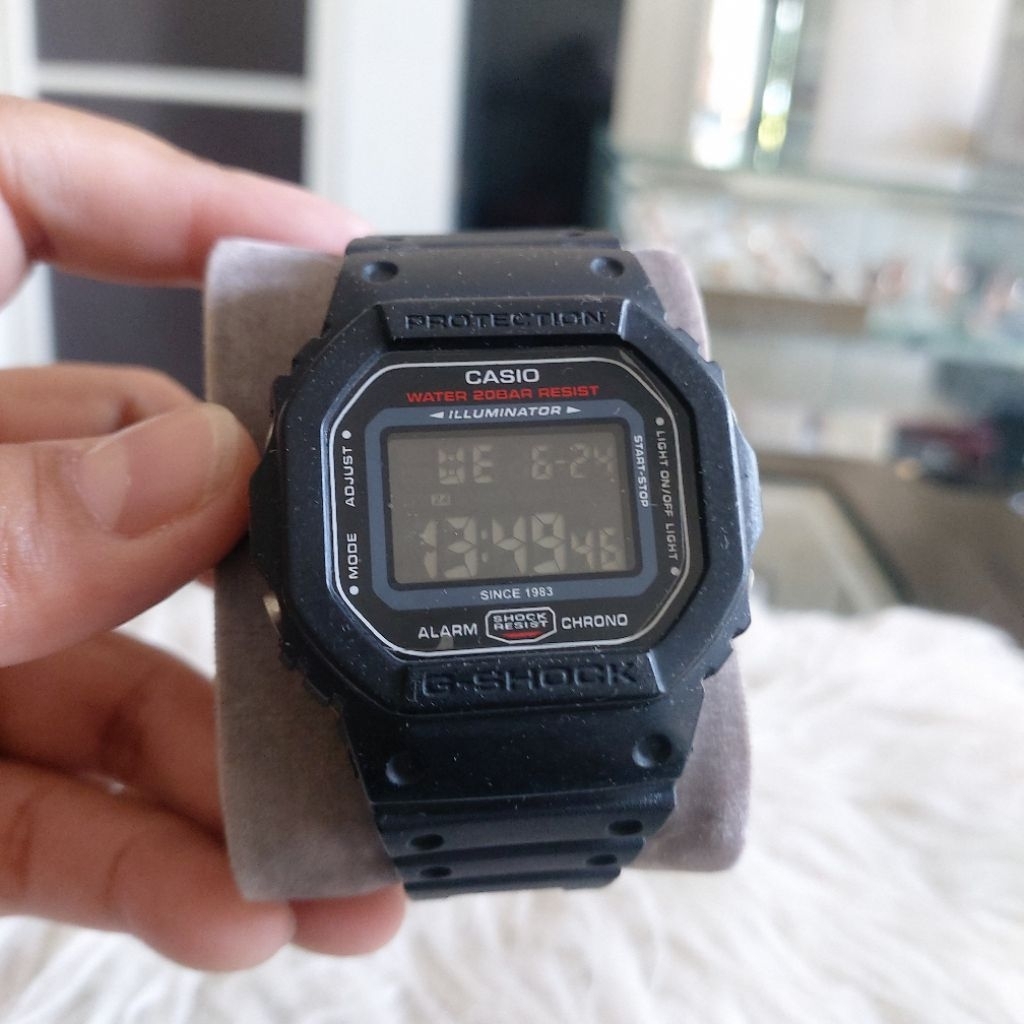 JAM TANGAN PRIA CASIO DW5600 ORIGINAL