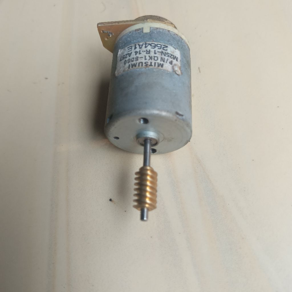 Dinamo mitsumi 12 volt
