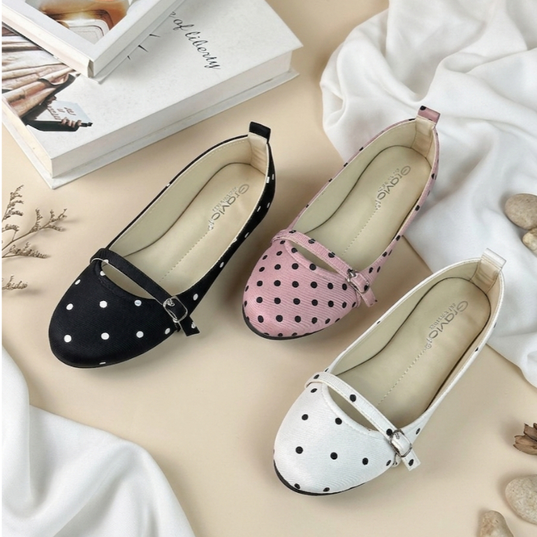 Gravici - Flat Shoes Wanita Polkadot MINE -  Flatshoes Mery Jane Polkadot Bintik - Sepatu Flat Perem