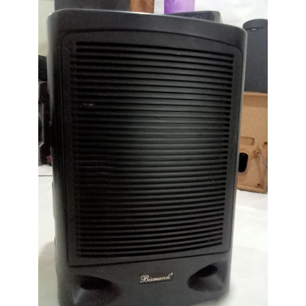speaker portabel Bismarck minus