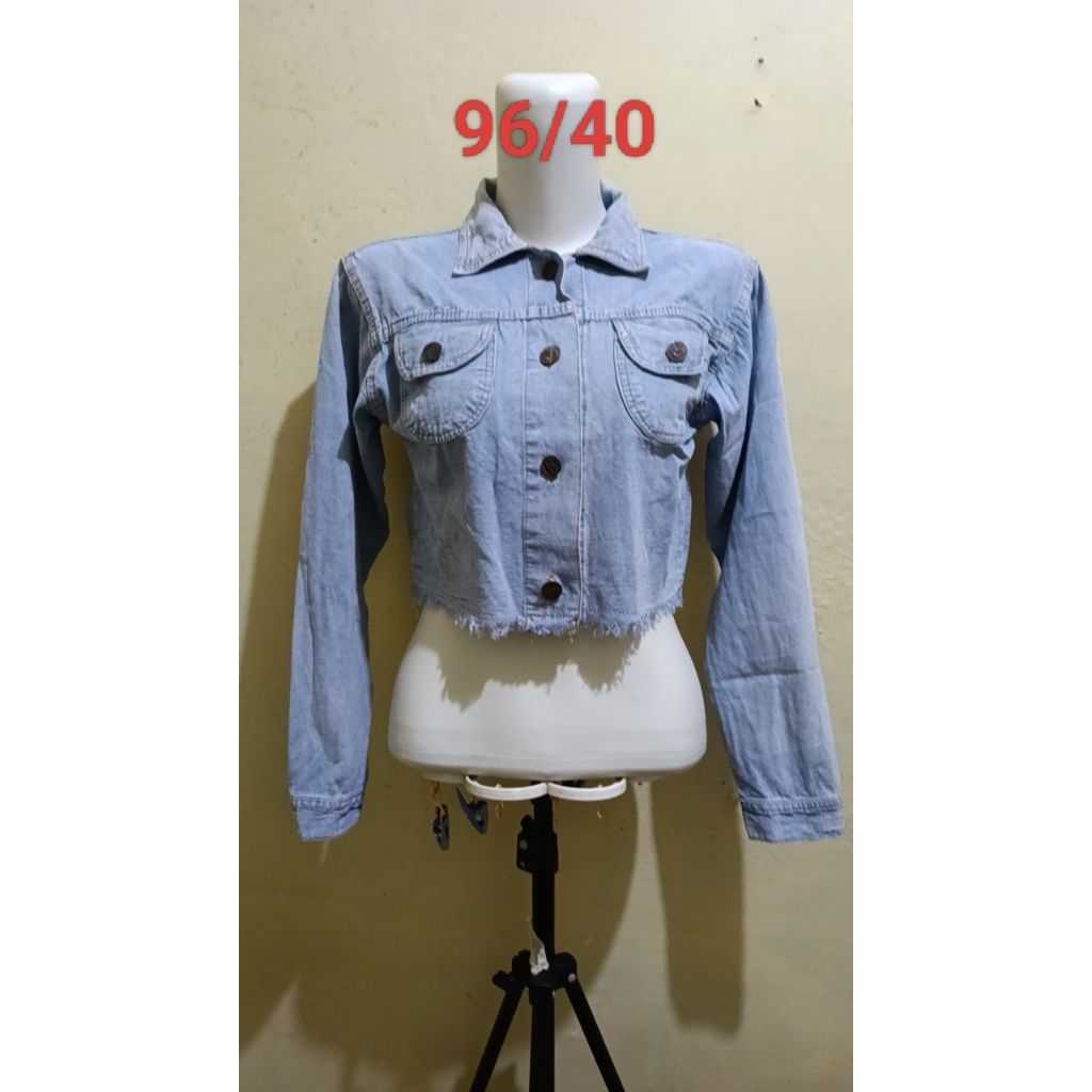 Jaket Levis Wanita Crop Top