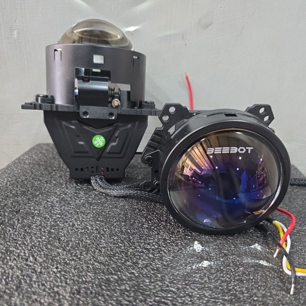 biled projector Headlamp mobil beebot 55/65watt PNP H4