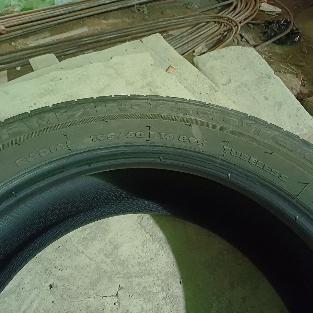 Ban GT Radial Champiro Eco 195/60 R 16 / ban luar mobil avanza R16 195/60