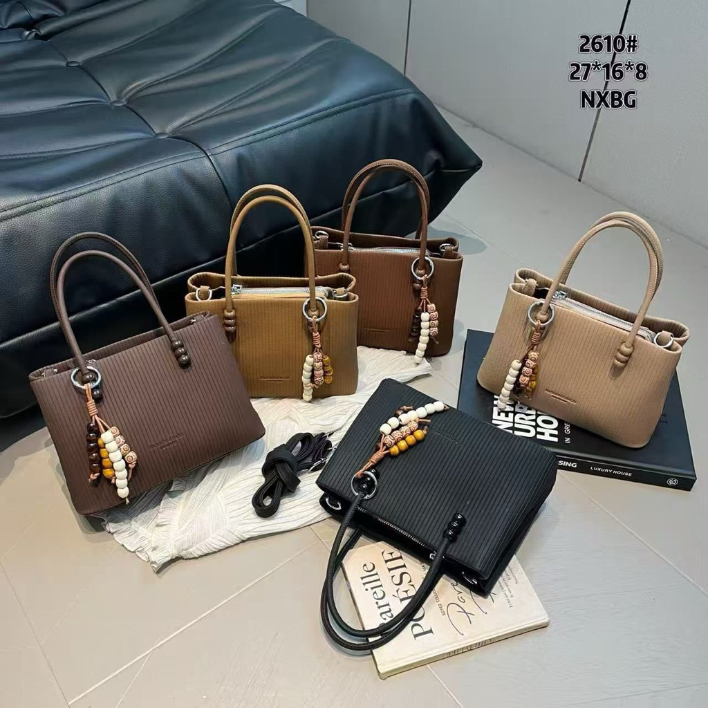 TAS FASHION WANITA KUALITAS IMPORT / TAS BAHU WANITA kode 2610 ukuran27x16x8