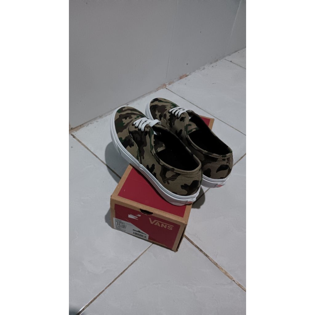 vans authentic camo resmi