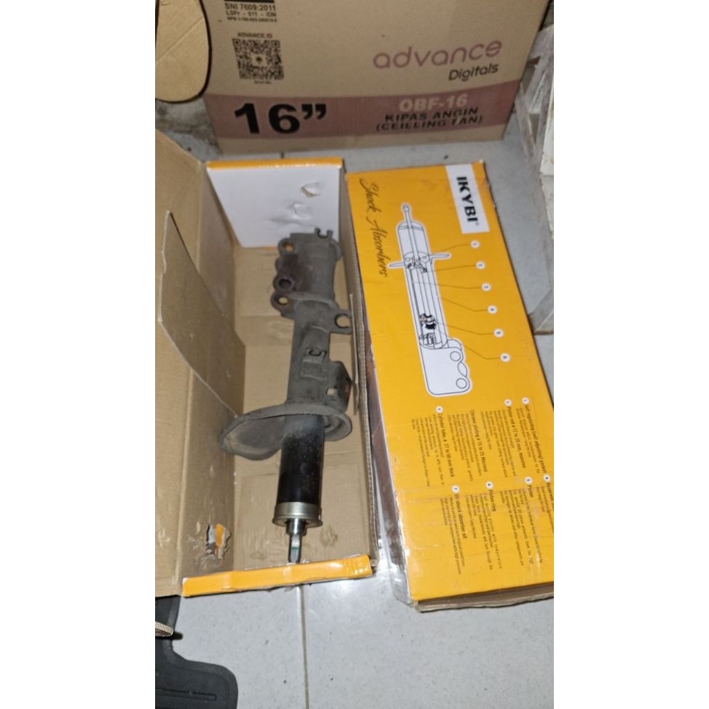 shock wuling confero bekas