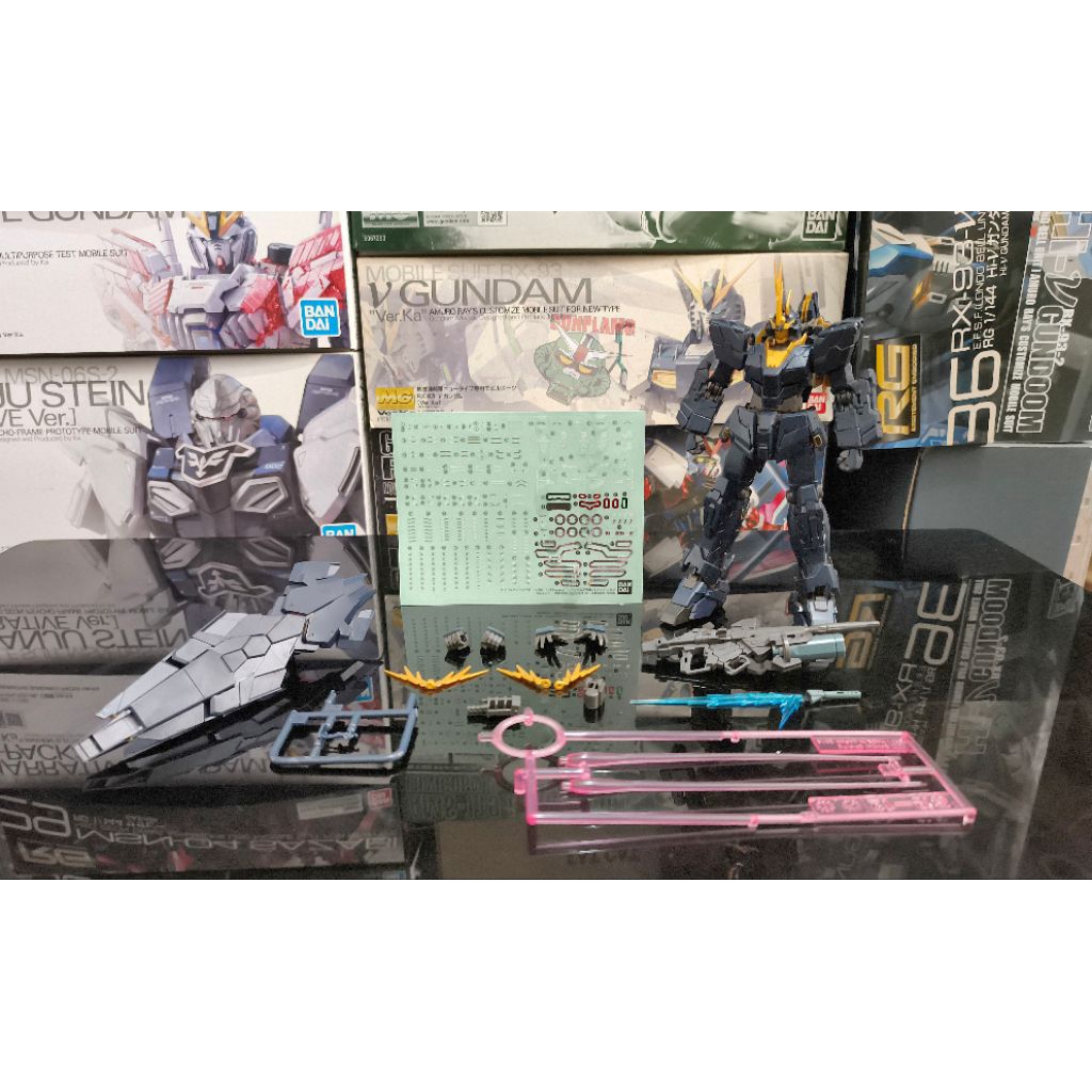 Rg Banshee Norn Bandai 1/144