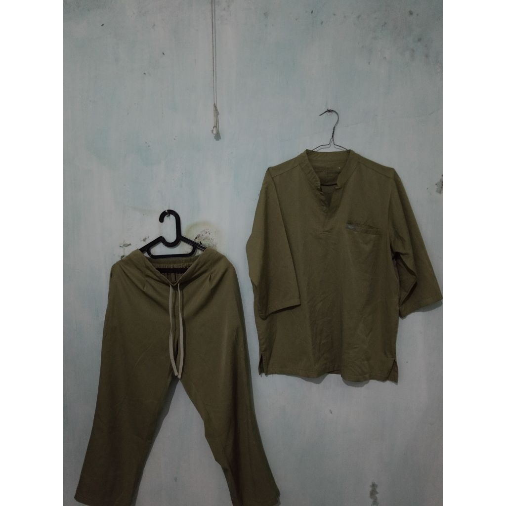 PRELOVED SCRUB MEDIS NO MINUS