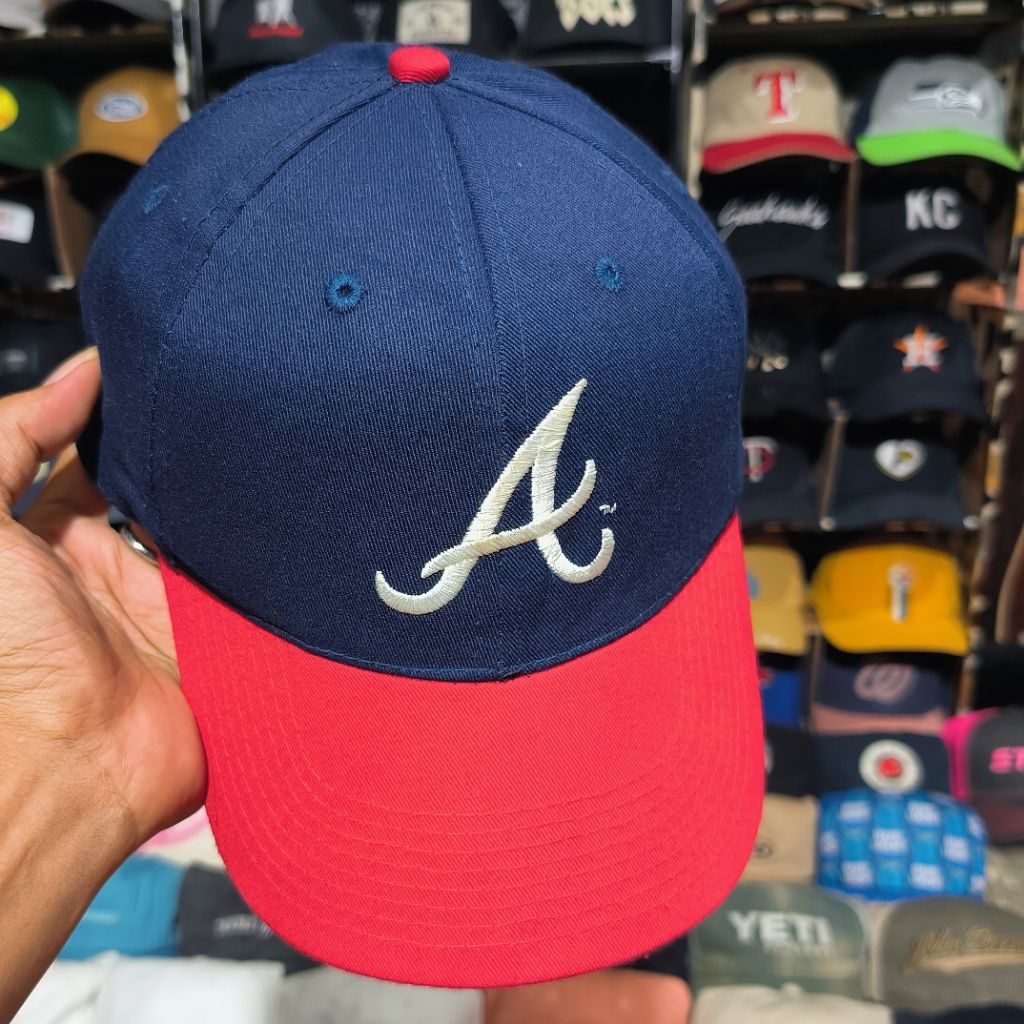 topi baseball Atlanta Braves