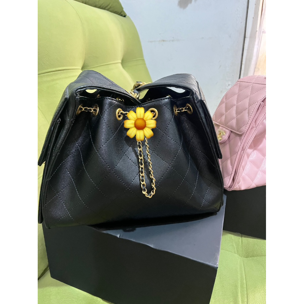 Cendol Hobo bag C25 black caviar size small Tas Wanita serut REPRICE FAST SALE jennie C25 Small Hand