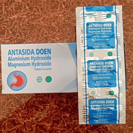 Antasida DOEN Errita Pharma obat maag generik berbentuk tablet kunyah Per Strip