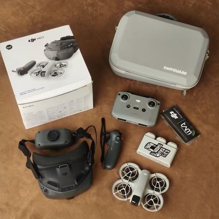 DJI NEO Fly more Combo Bundle motion Fly more Kondisi Second LikeNew banget