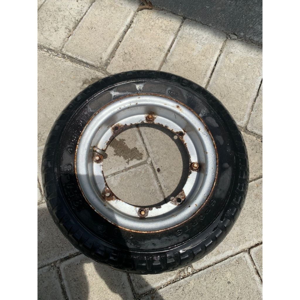 ban set velg vespa ring 8 bekas, velg kaleng