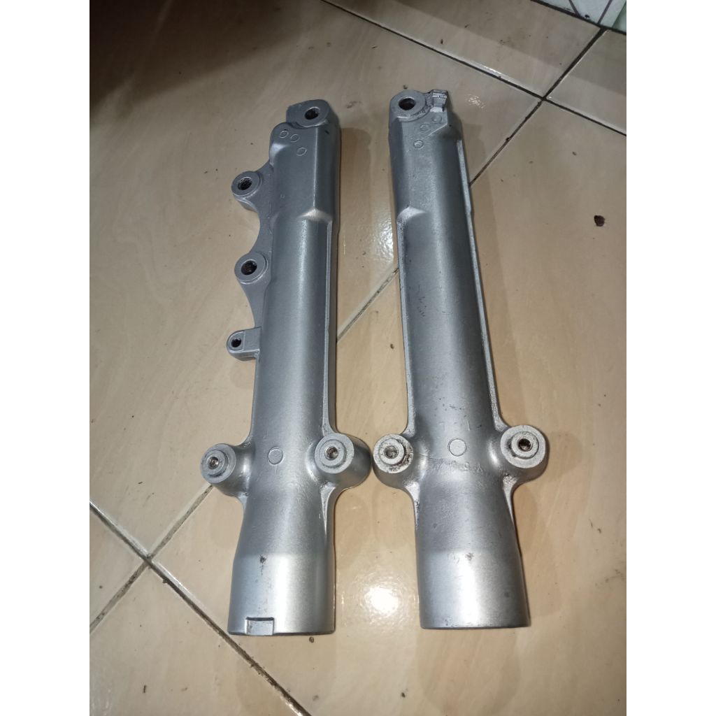 Bottom Tabung Shock depan Yamaha Nouvo-Z Nouvo lele ori