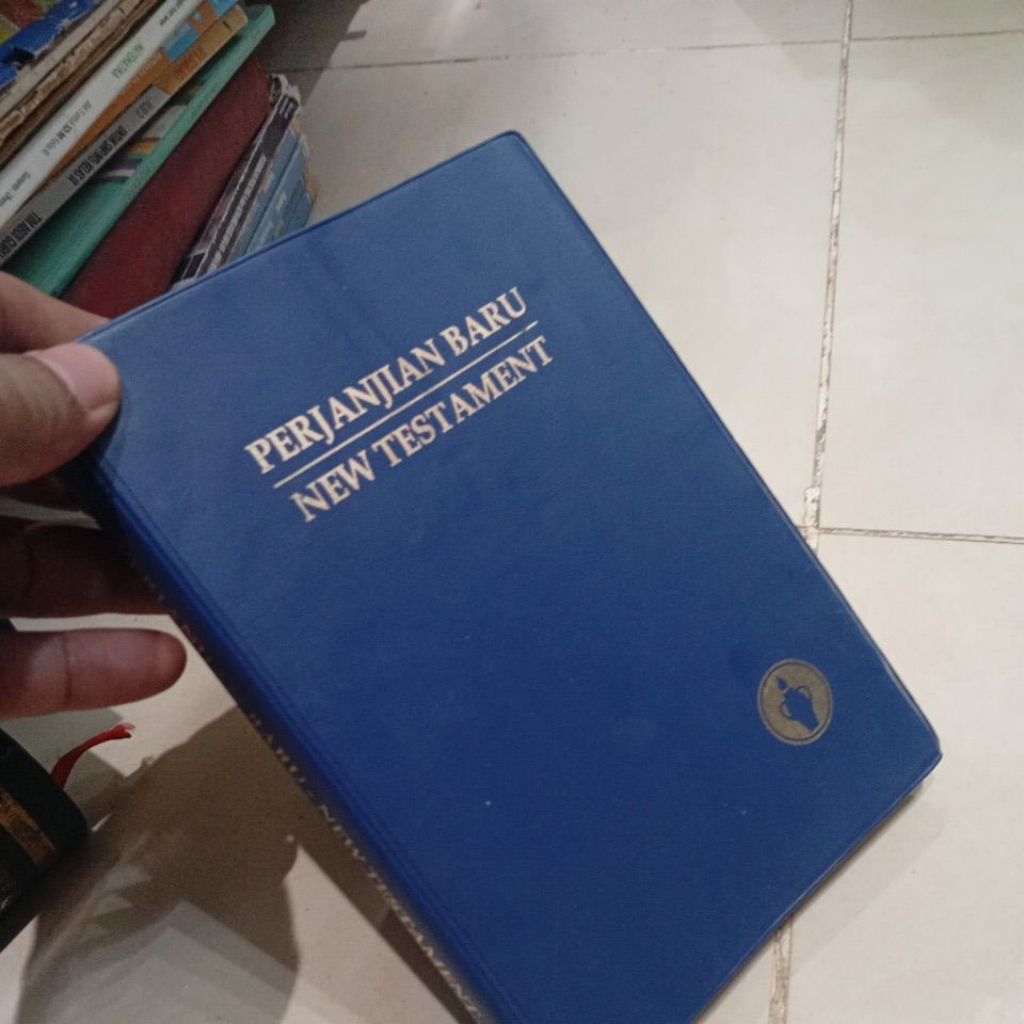 PERJANJIAN BARU NEW TESTAMENT