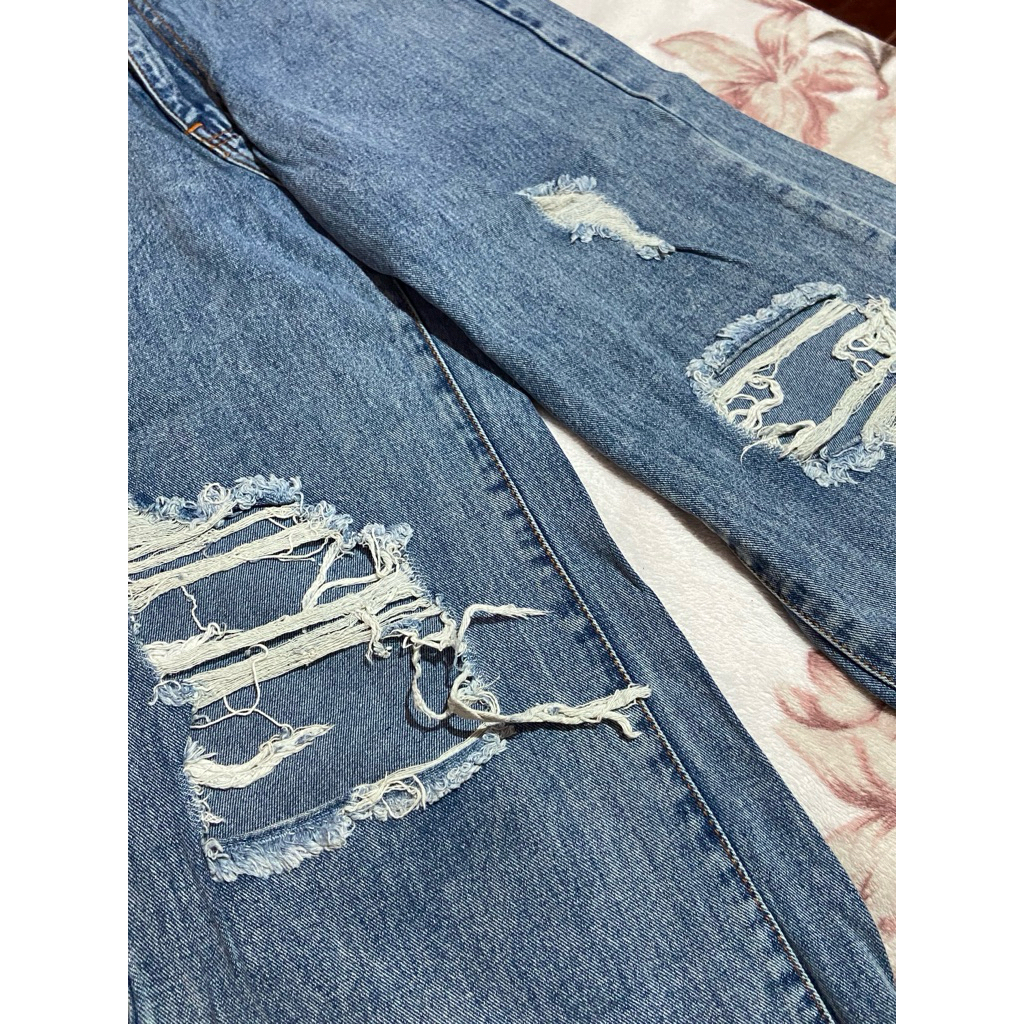 [PRELOVED] Ripped Jeans | Benefit