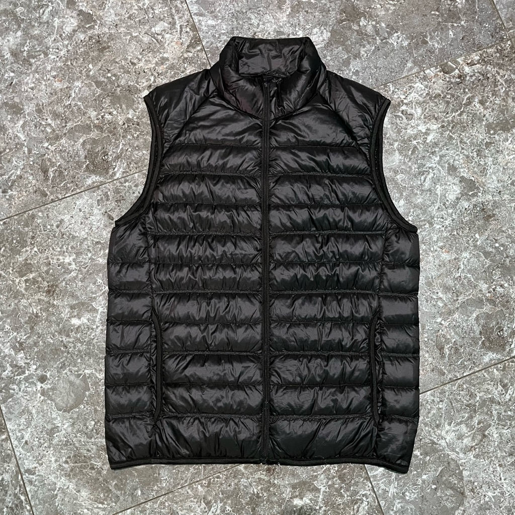 ROMPI BULU ANGSA ULTRALIGHT UNIQLO