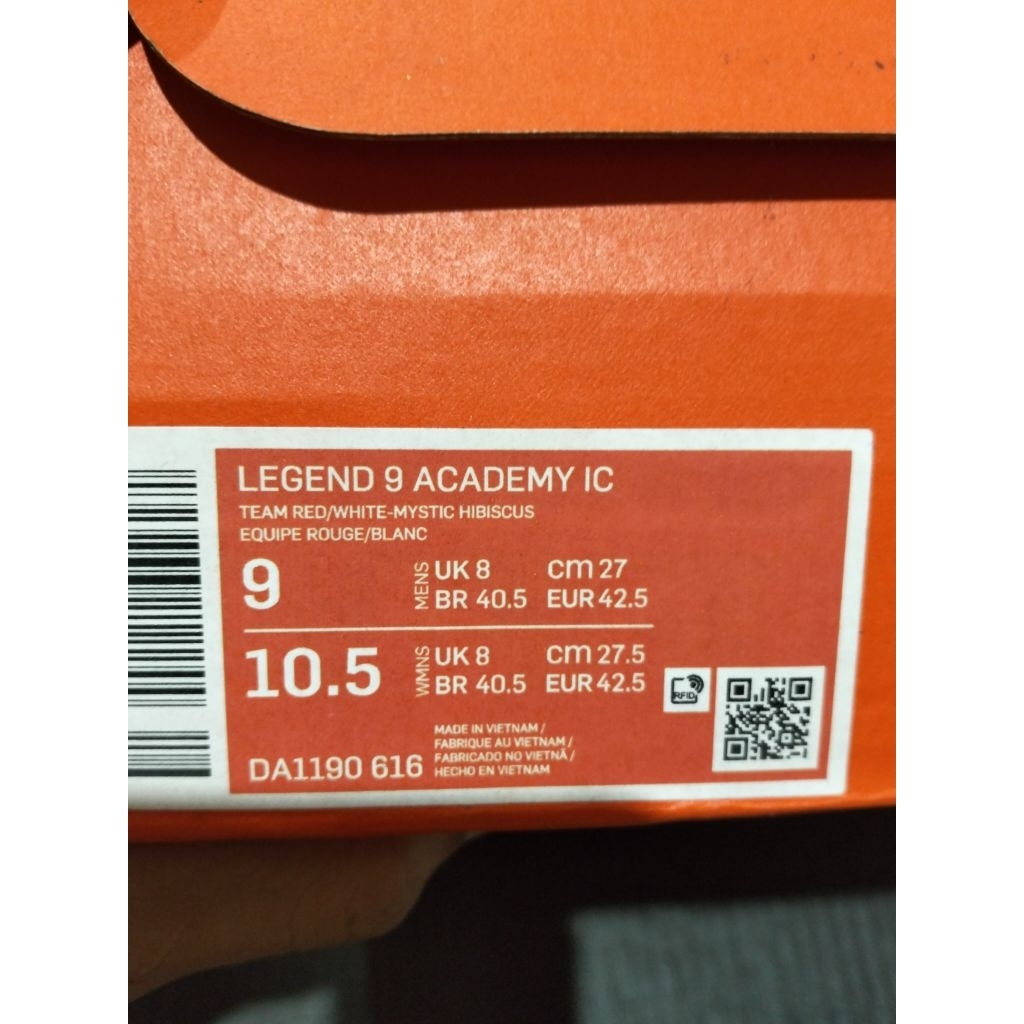 sepatu futsal Nike Tiempo legend 9