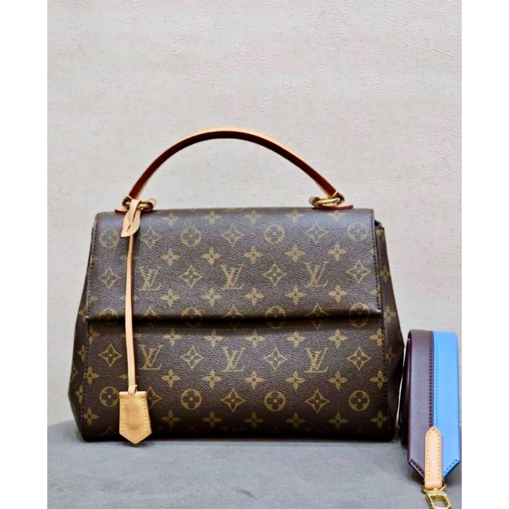 LV clunny authentic 2018 + dustbag