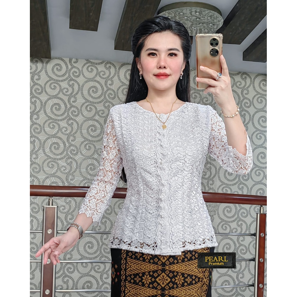 Atasan / Blus Brokat PEARL Kancing depan Lapis katun adem