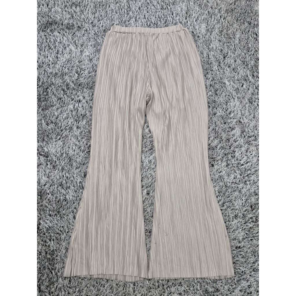 Celana cutbray plisket krem(GRL)