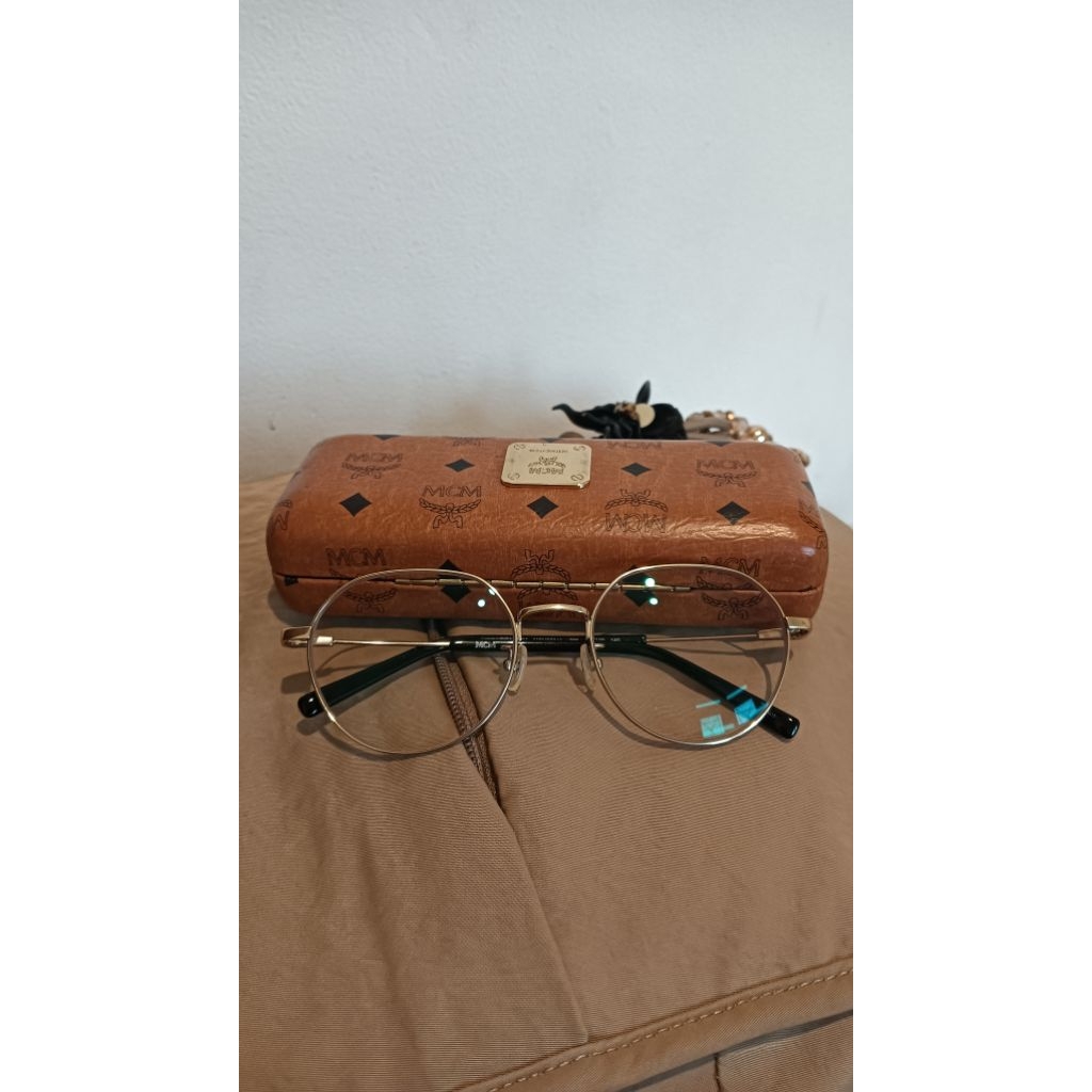 Kacamata MCM Authentic