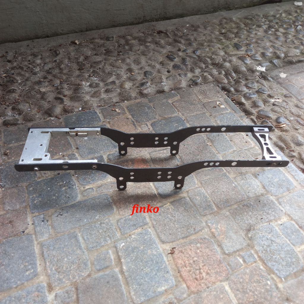 rc part, chassis mn99s + metal chassis beam