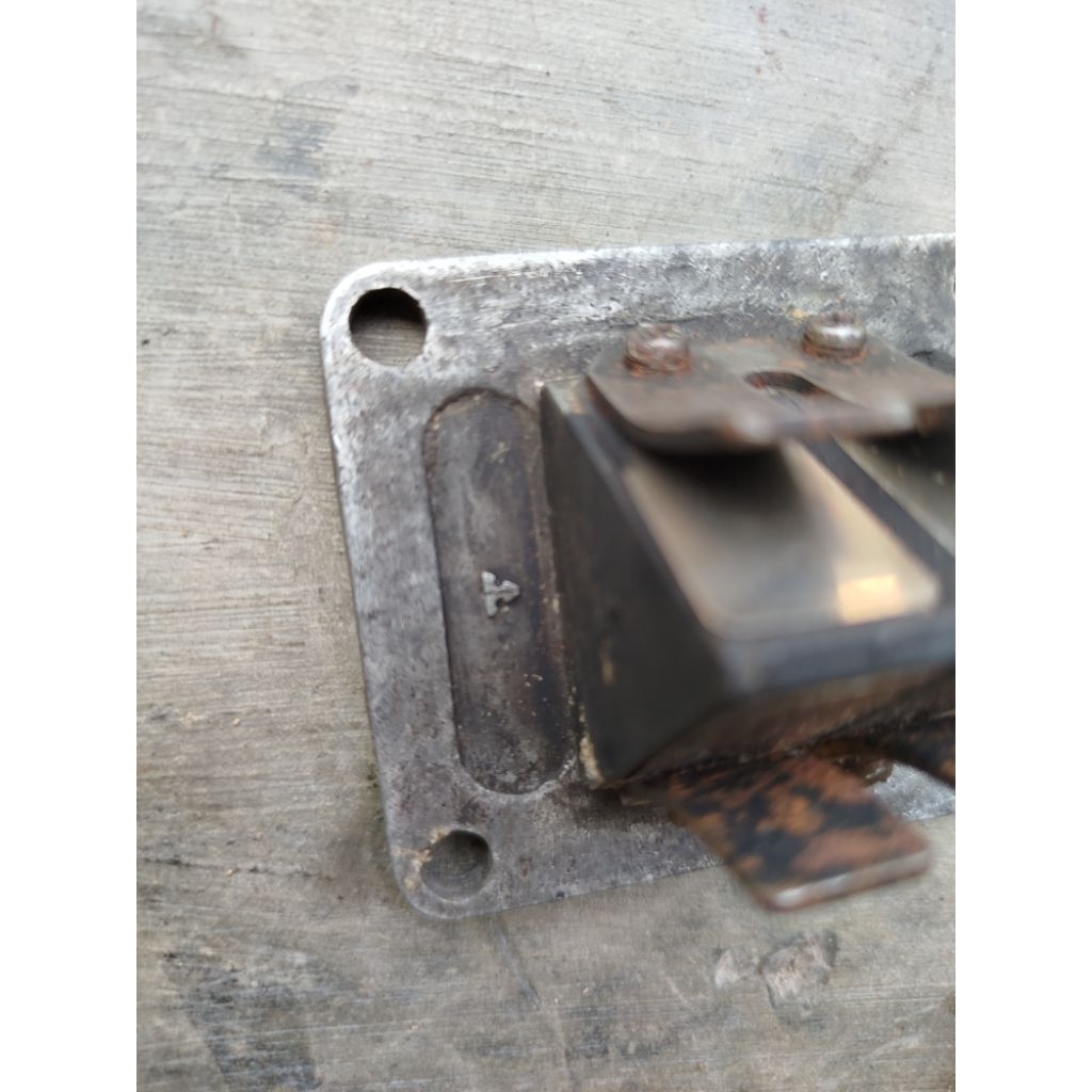 Intake Membran Diafragma Valve Original Copotan Motor Yamaha Rx 100, Dt 100, Rs 100