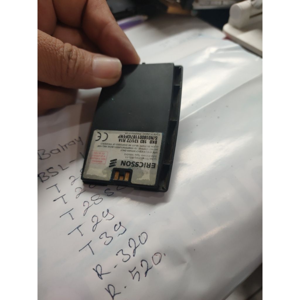 baterai Ericsson T28/29/T39/R320/R520 bahan