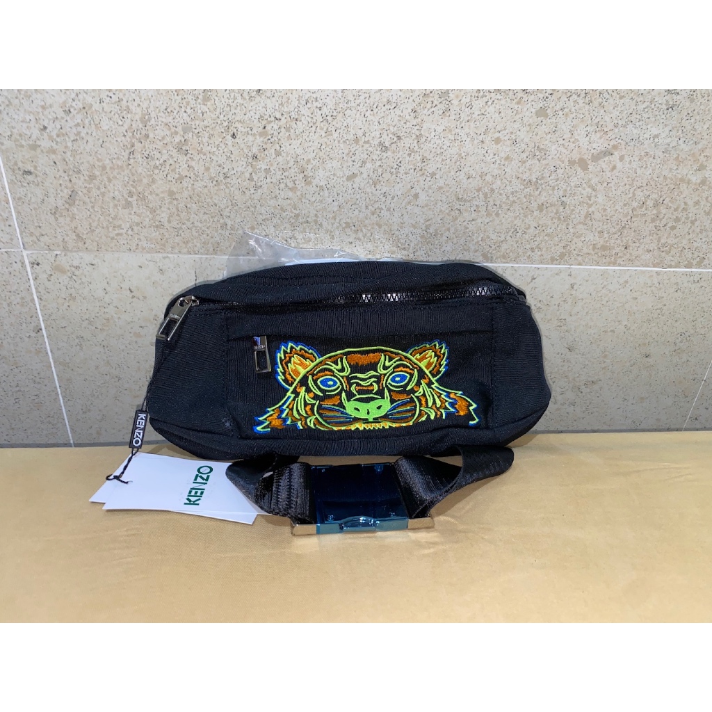 tas sling waist bag pria Cowo men brand Kenzo canvas tebal hitam black LIKE NEW preloved